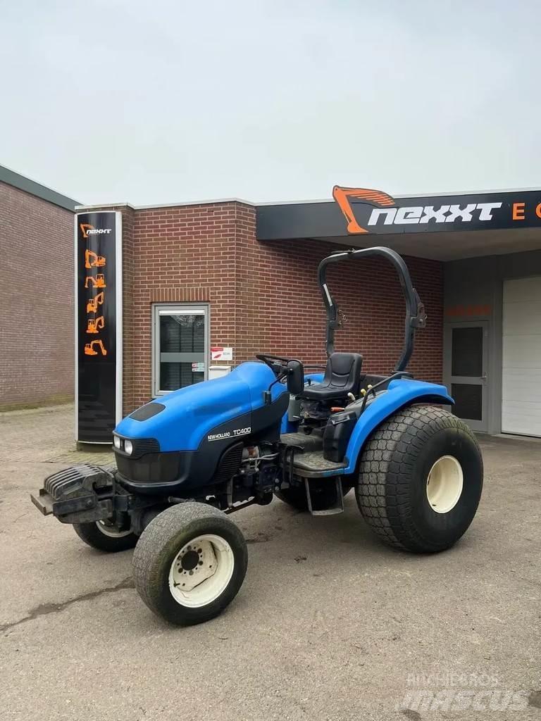 New Holland TC 40D 트랙터
