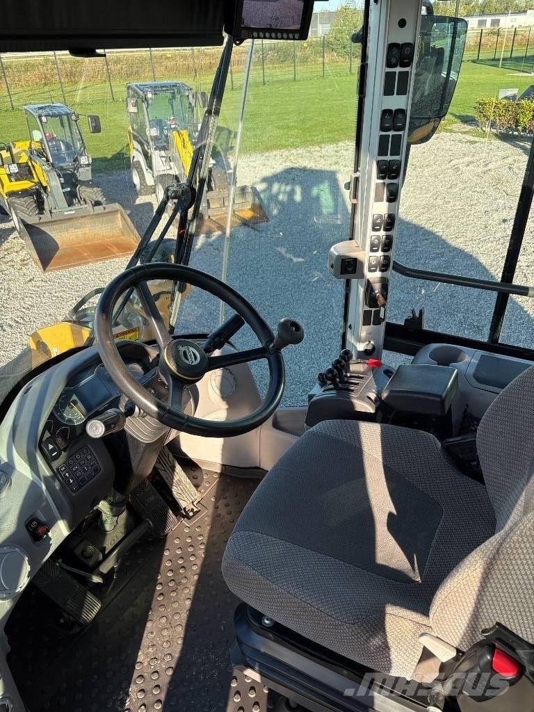 Volvo L 90 H  휠로우더