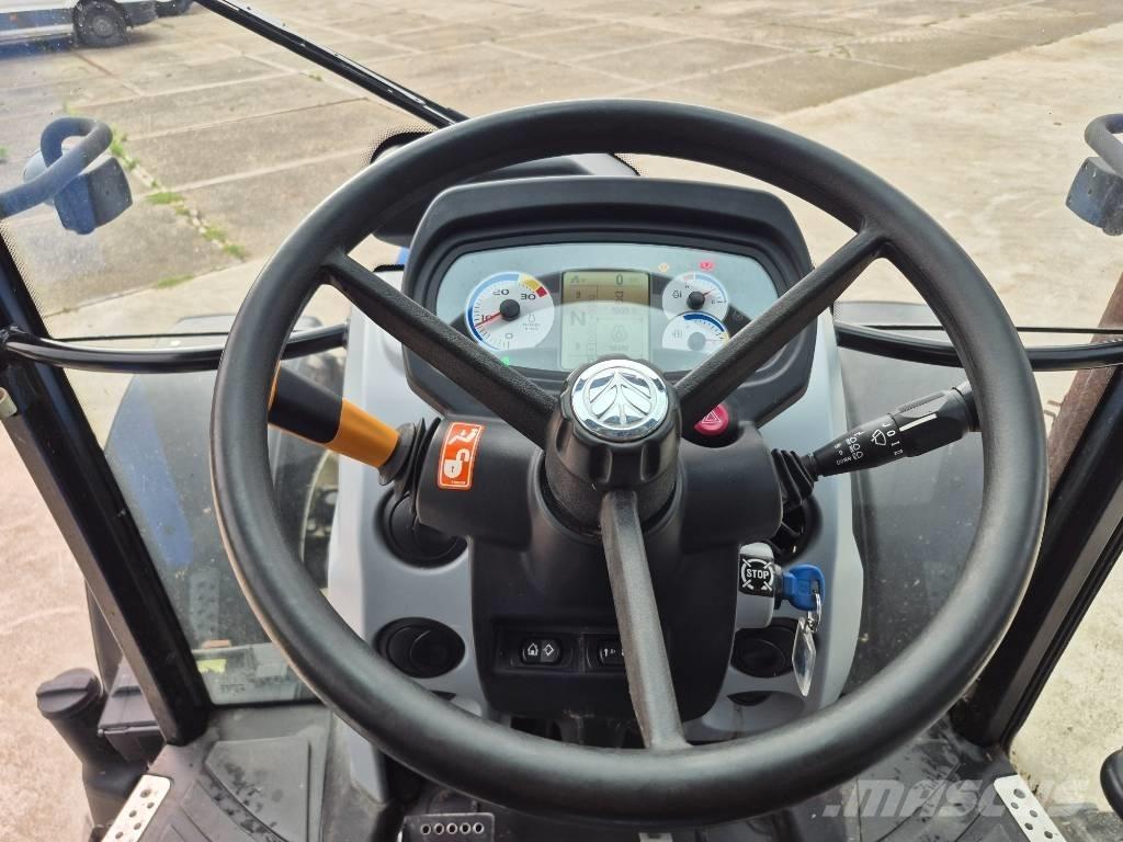 New Holland T 5.105 트랙터