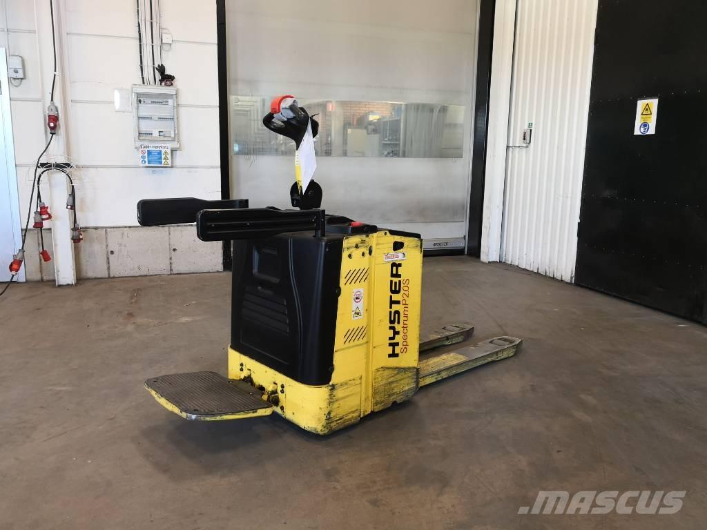 Hyster P2.0S FBW 로우 리프터(승강대 포함)