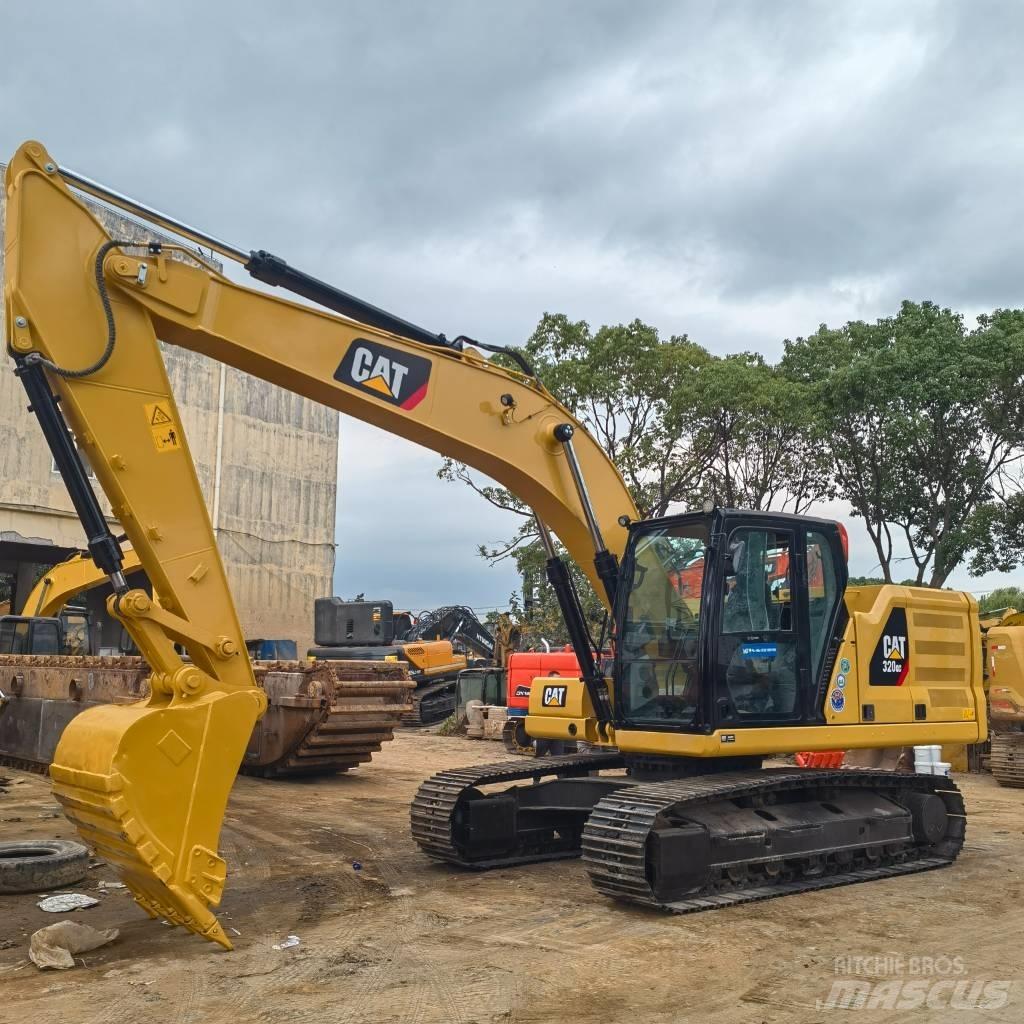 CAT 320 GC 대형 굴삭기 29톤 이상