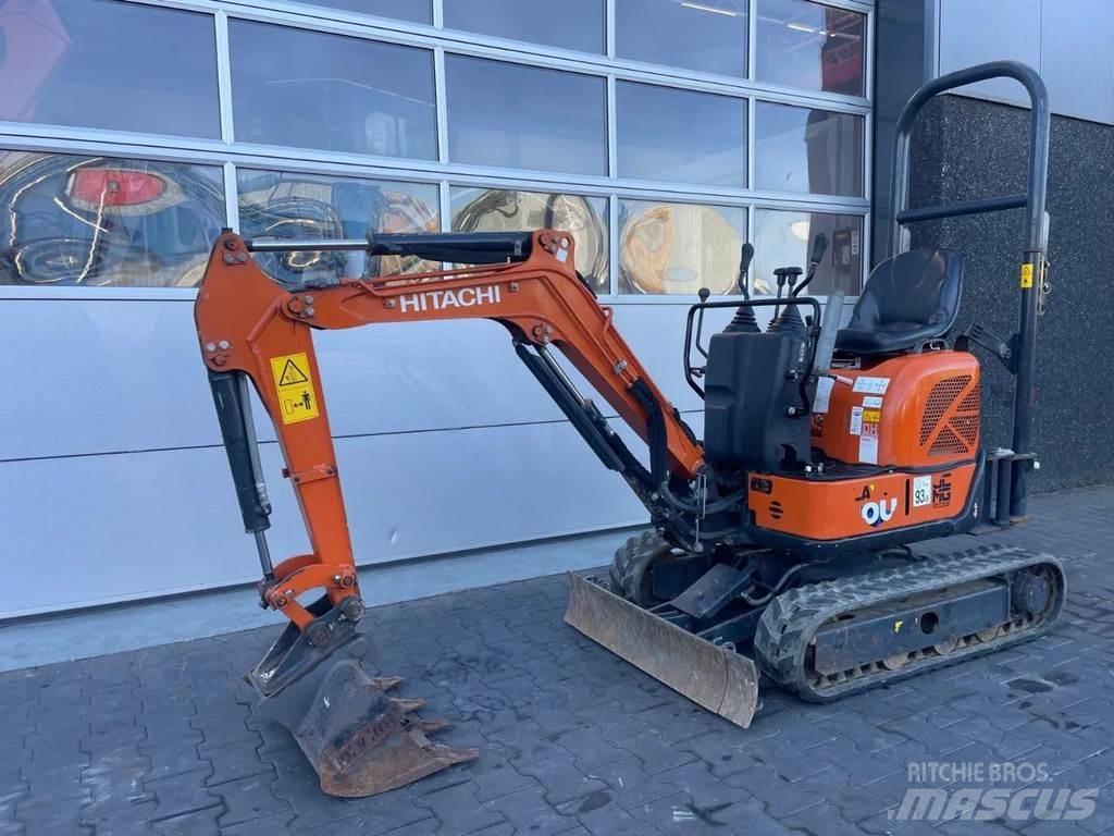 Hitachi ZX10U-6 소형 굴삭기 7톤 미만