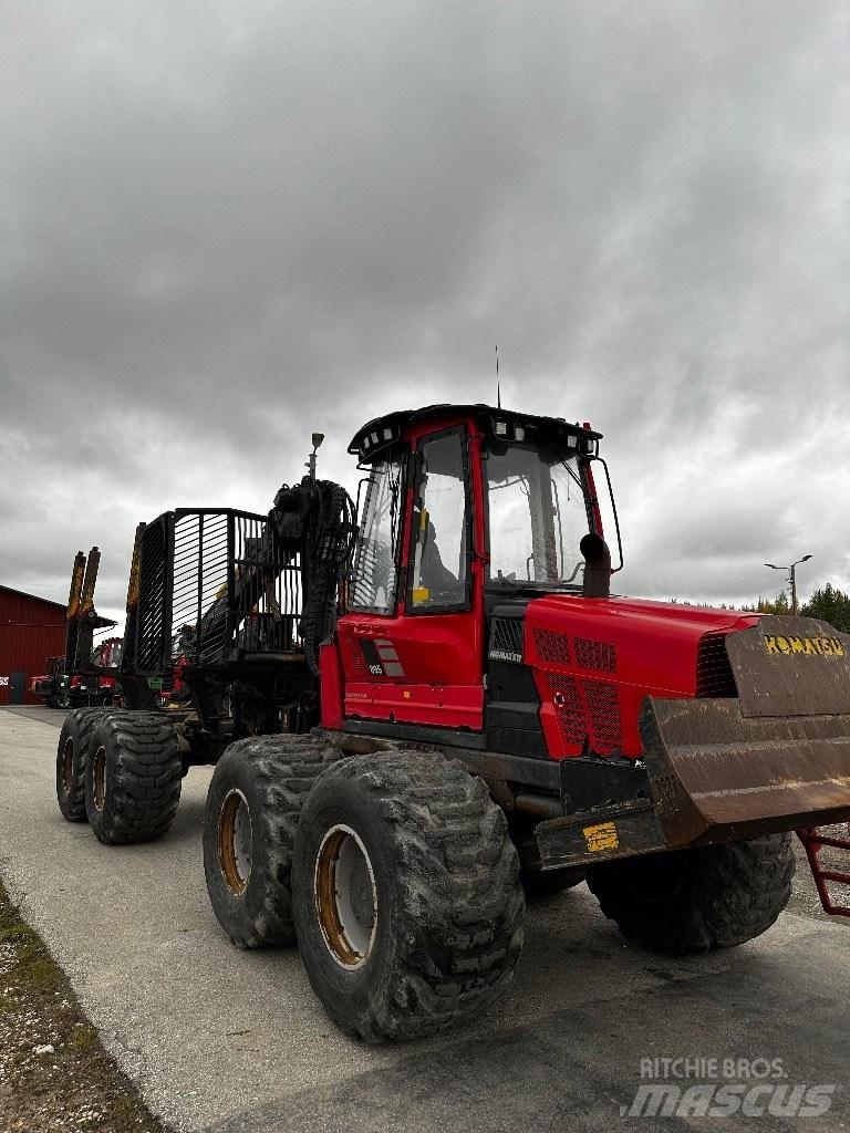 Komatsu 895 원목 포워더