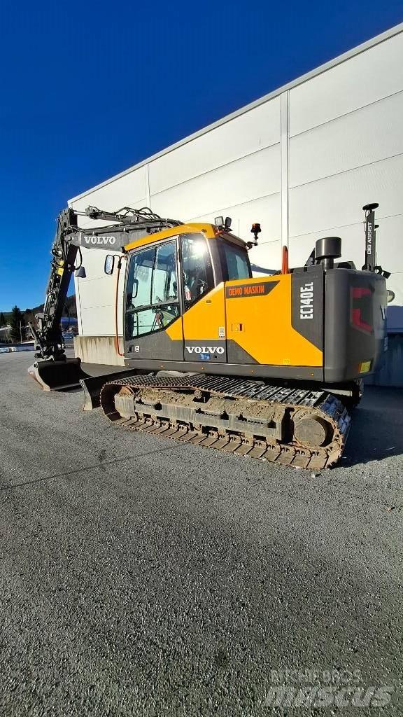 Volvo EC140EL 대형 굴삭기 29톤 이상