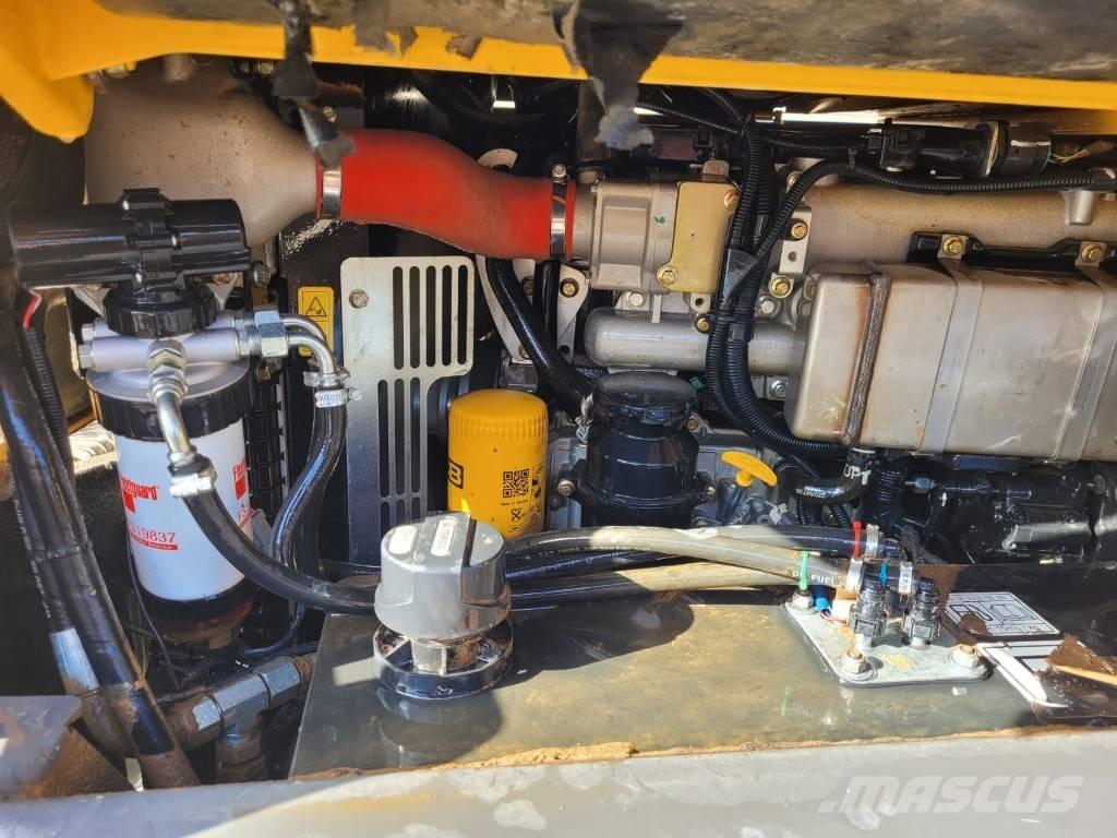 Mecalac TA 6.A 연결식 홀러