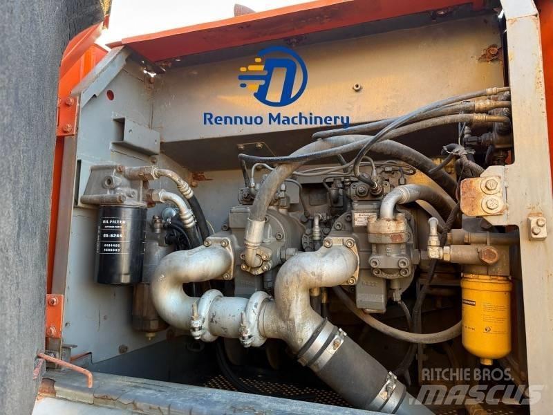 Hitachi ZX 350 대형 굴삭기 29톤 이상
