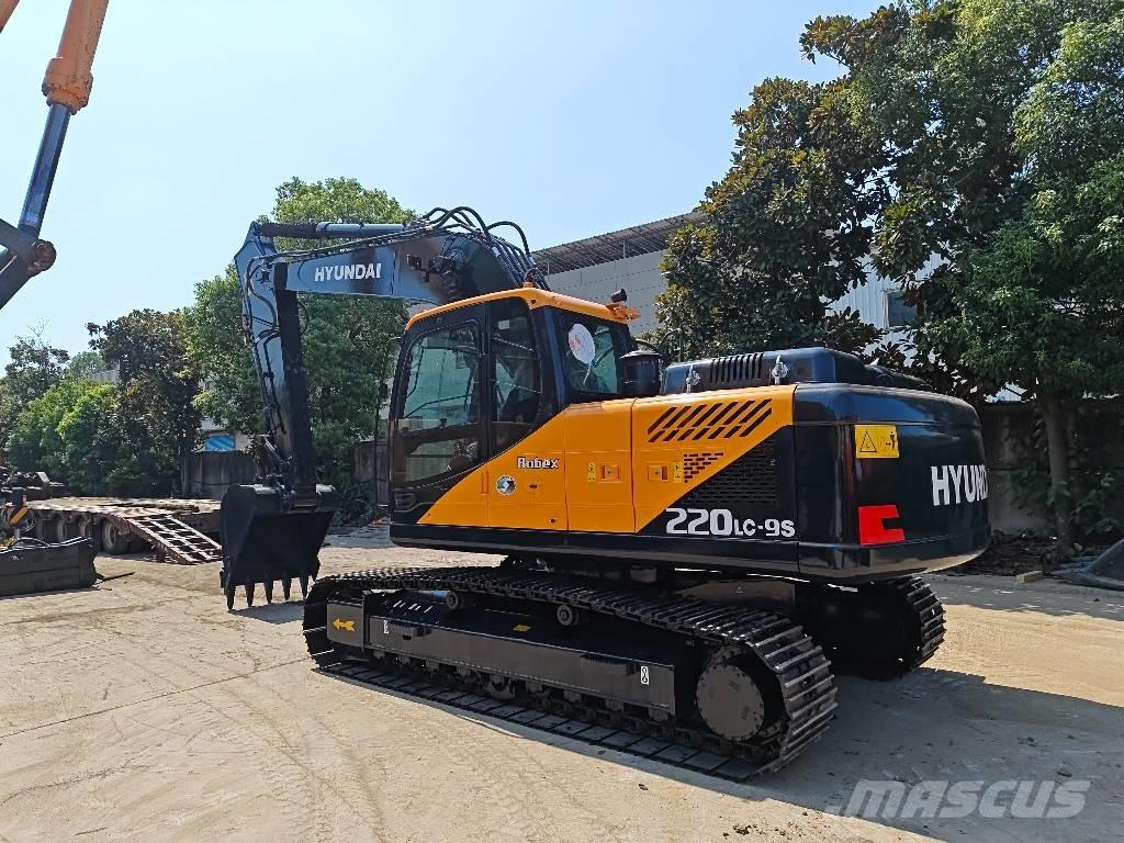Hyundai R220LC-9S 대형 굴삭기 29톤 이상
