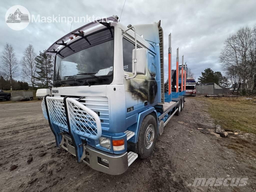 Volvo F 16 목재 트럭