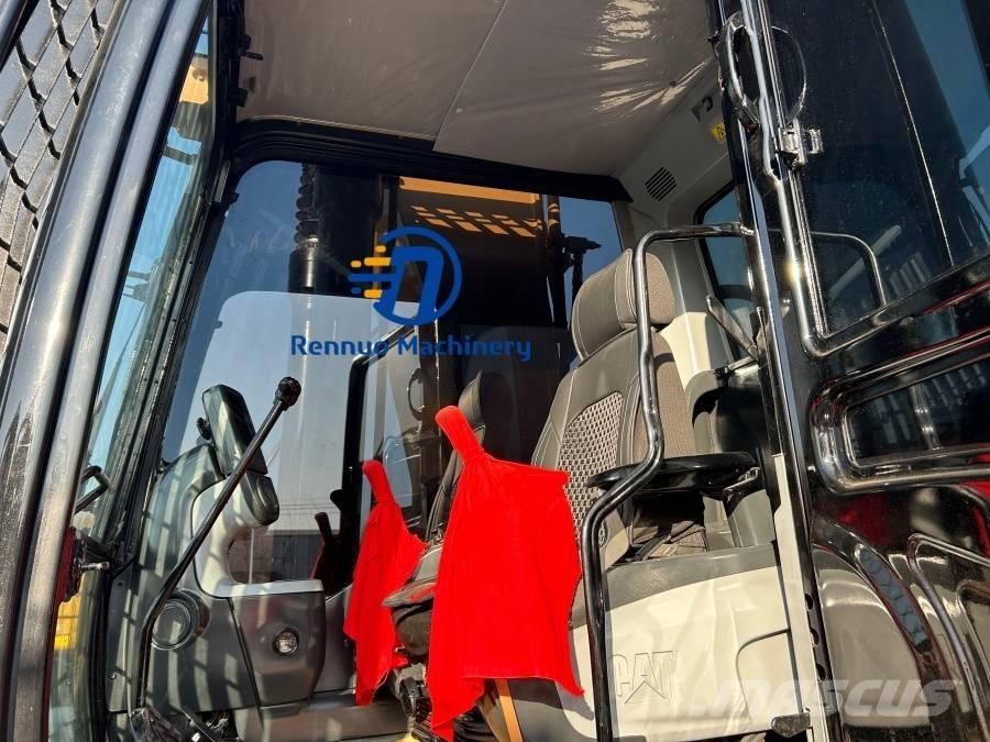 CAT 329D2L 대형 굴삭기 29톤 이상