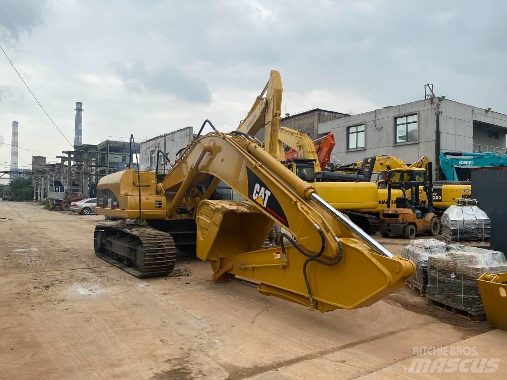 CAT 320 C 대형 굴삭기 29톤 이상