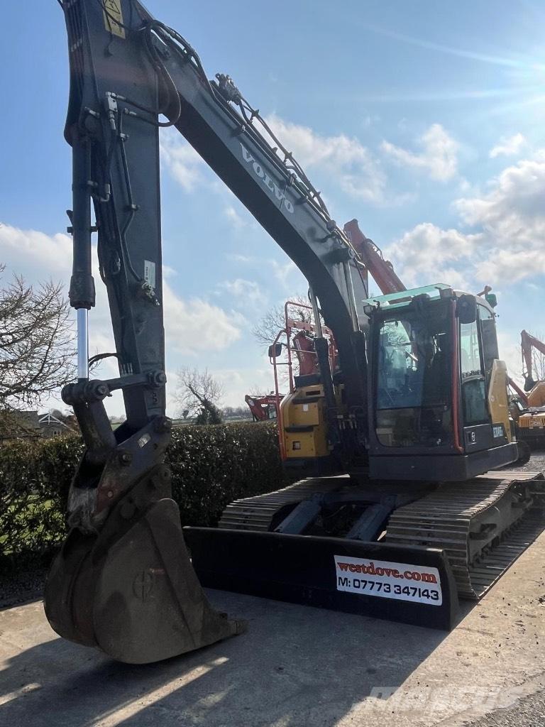 Volvo ECR 145 대형 굴삭기 29톤 이상