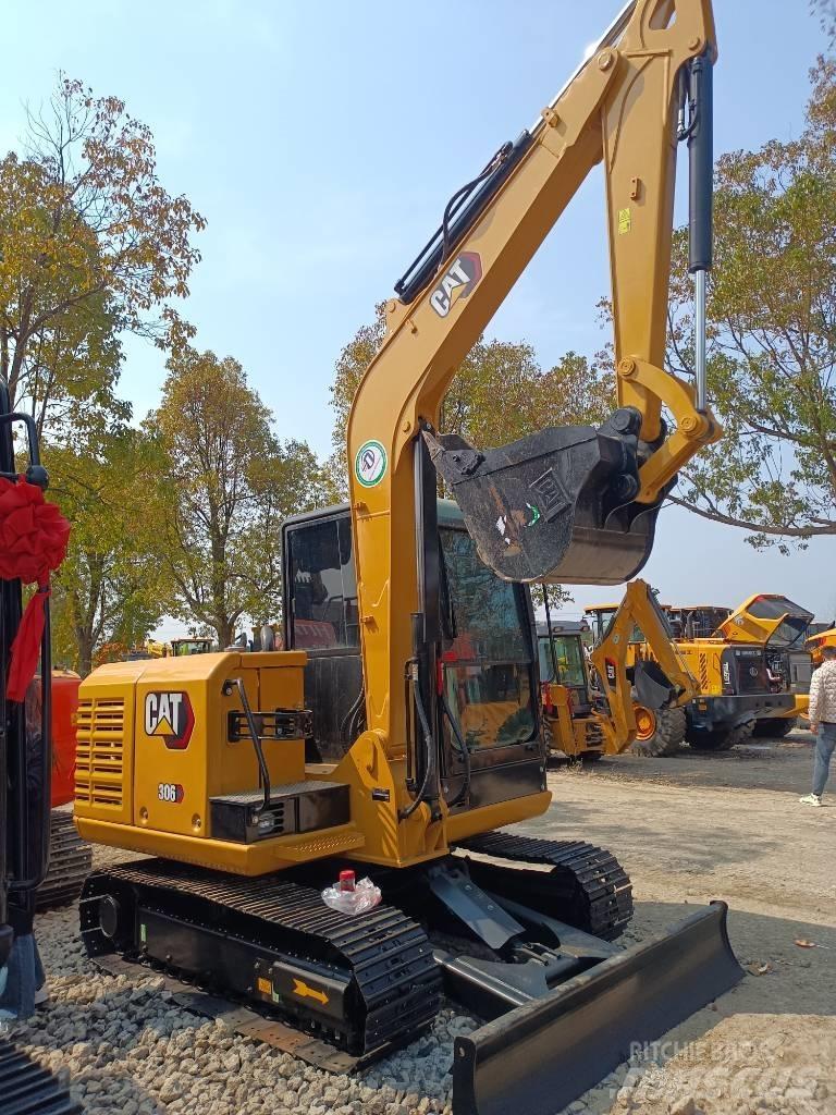 CAT 306 소형 굴삭기 7톤 미만