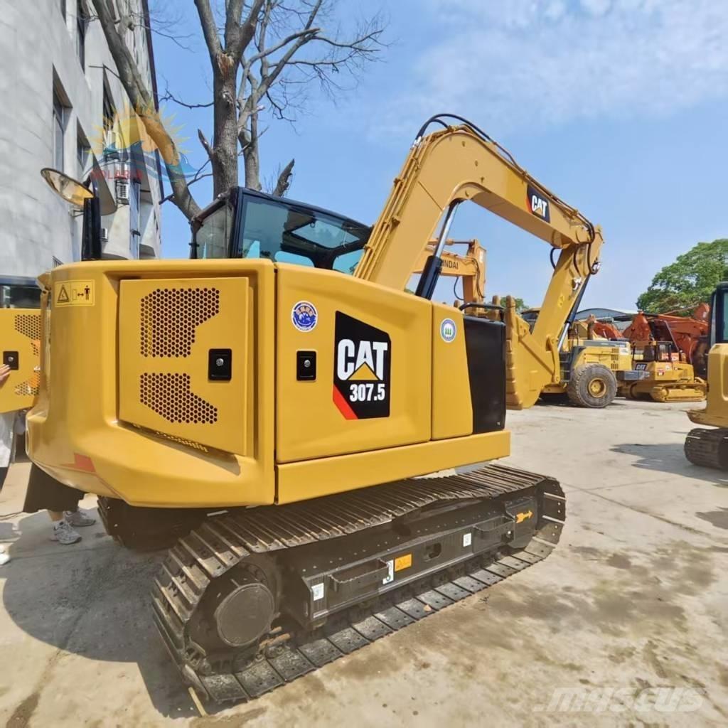 CAT 307.5 중형굴삭기 7톤-28톤