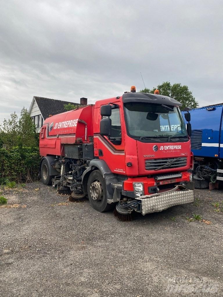 Volvo FL 240 청소 트럭