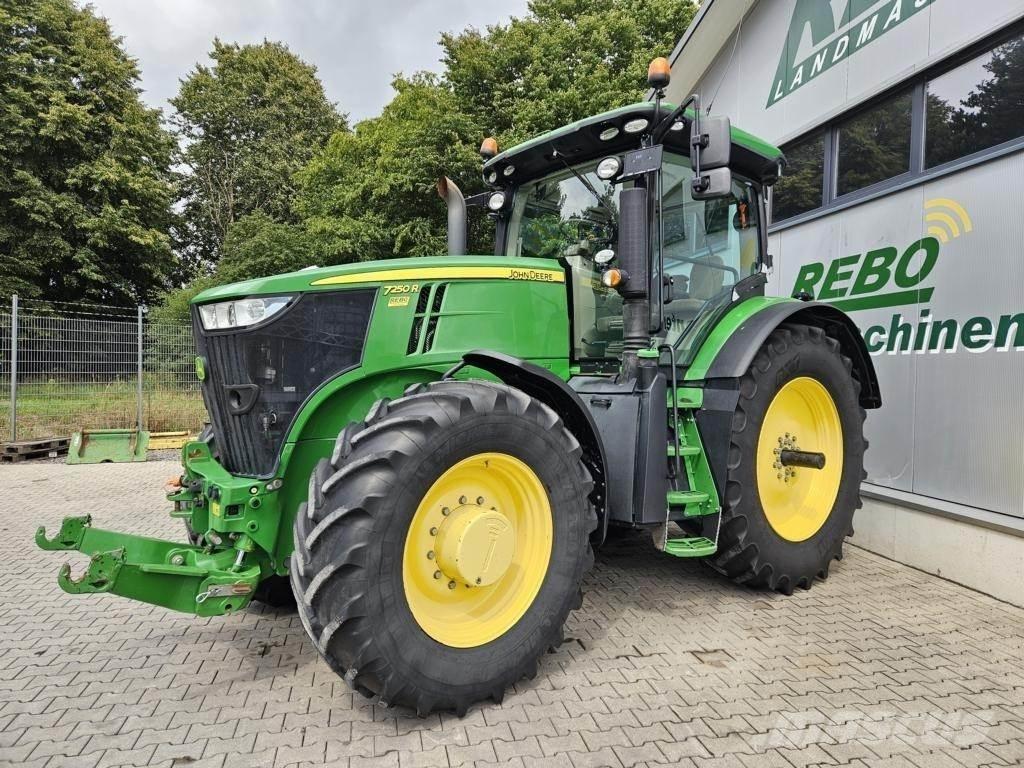 John Deere 7250R 트랙터