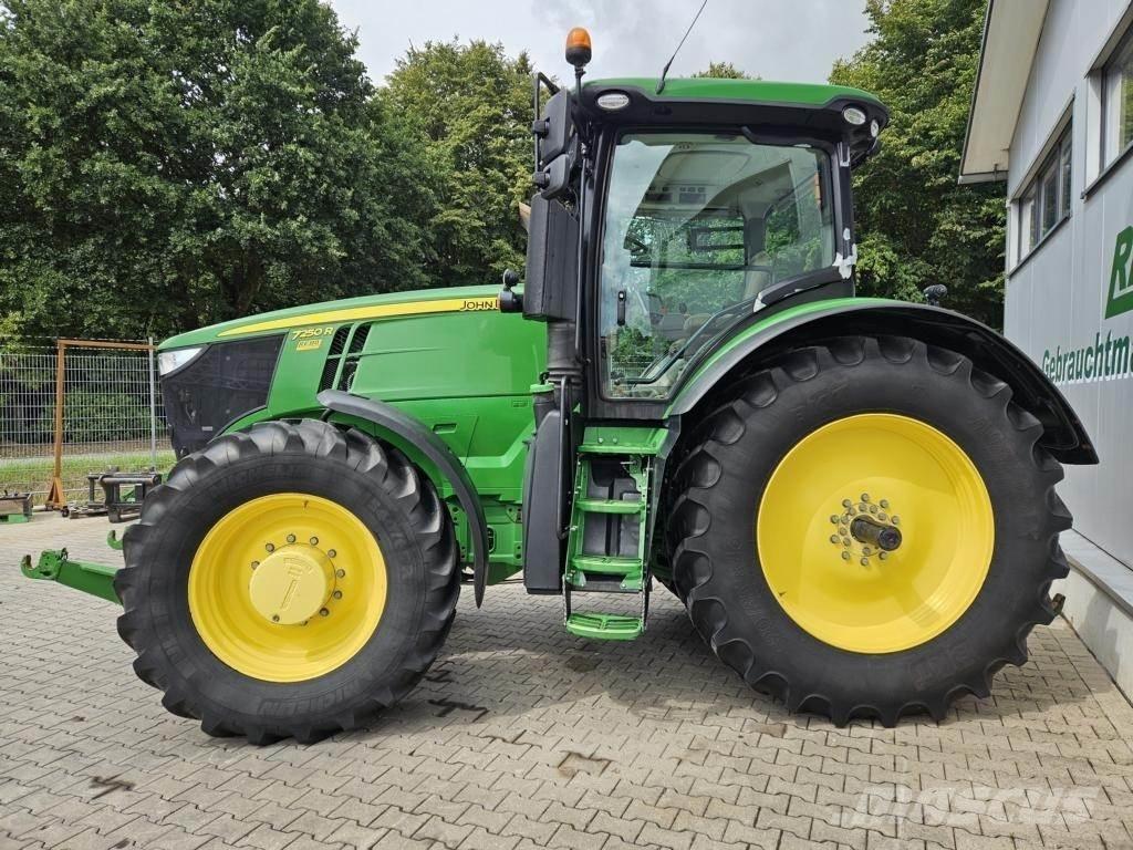 John Deere 7250R 트랙터