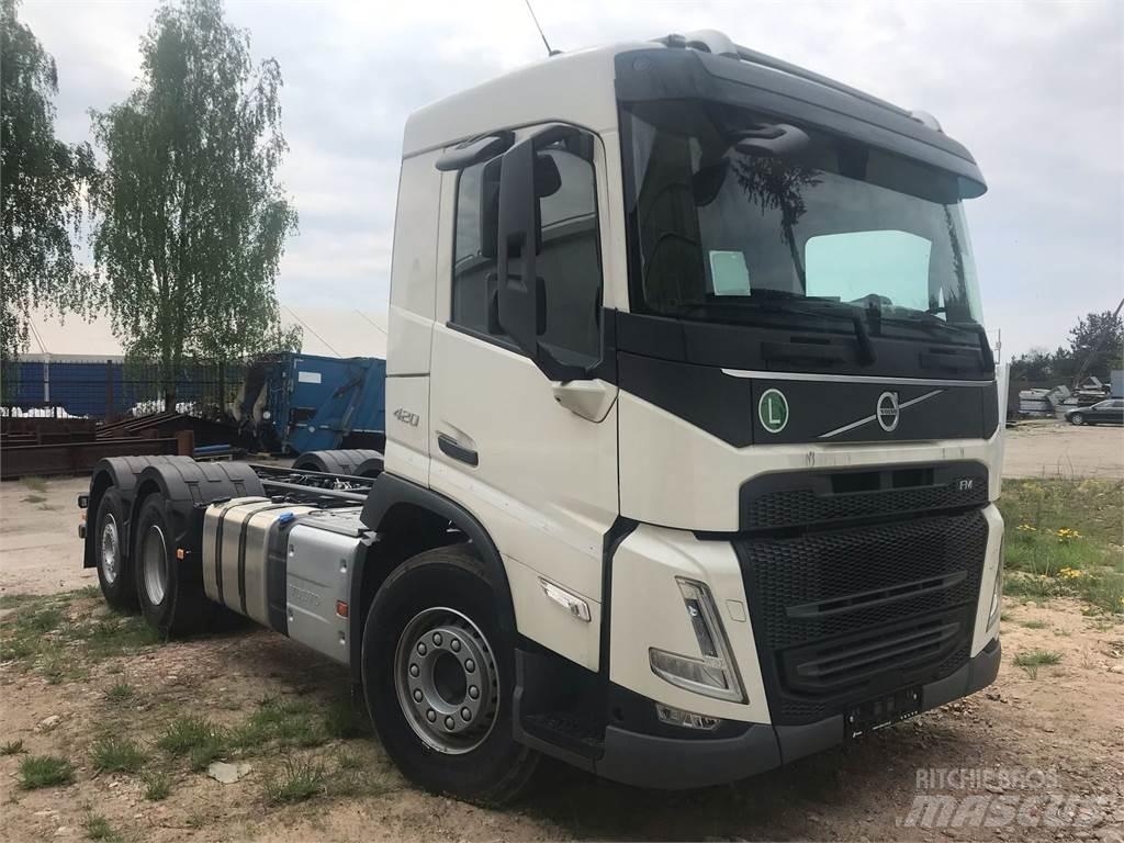 Volvo FM 420 6X2 새시 운전실 트럭