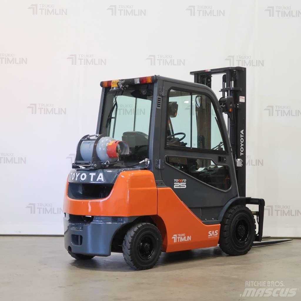 Toyota 02-8FGF25 LPG 지게차