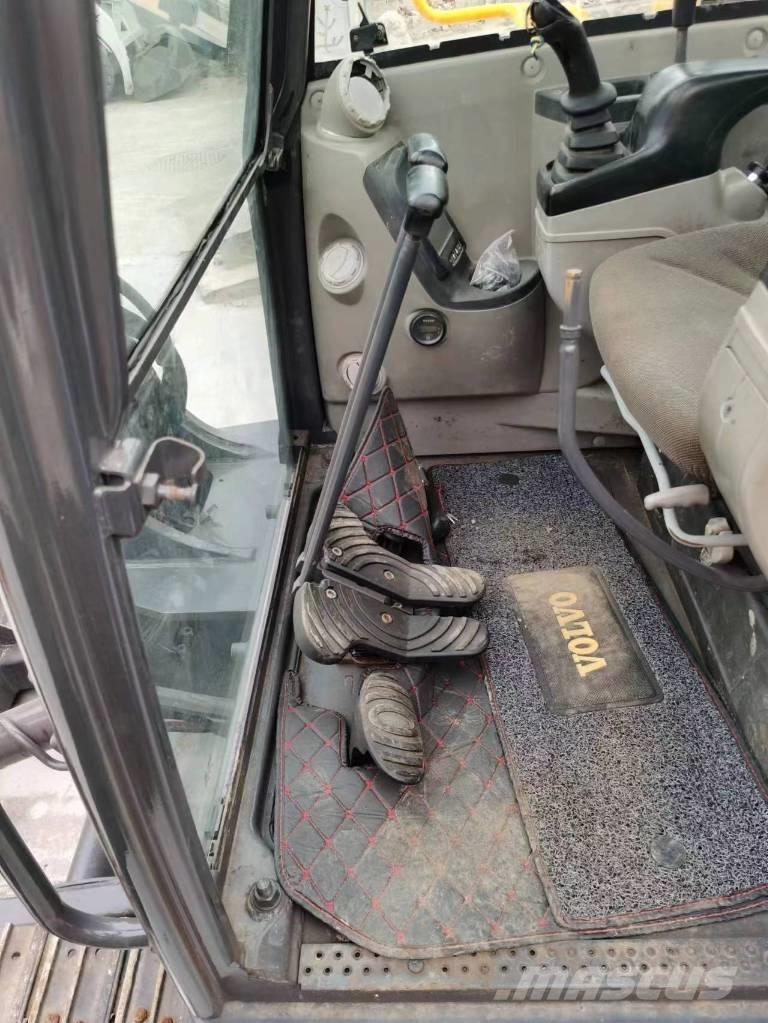 Volvo EC 60 C 대형 굴삭기 29톤 이상