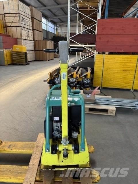 Ammann APR 3020 진동롤러
