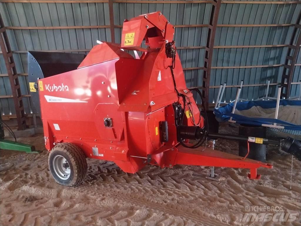 Kubota BC 1300 PRO 베일 분쇄기, 절단기 및 언롤러