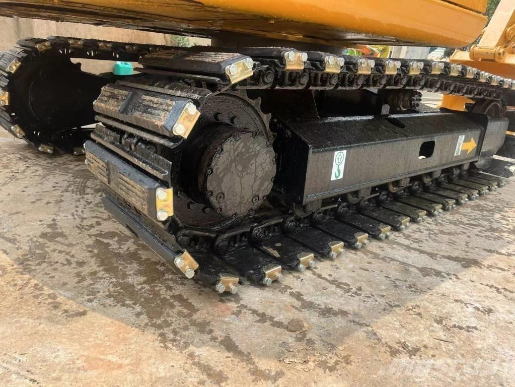 CAT 307 D 대형 굴삭기 29톤 이상