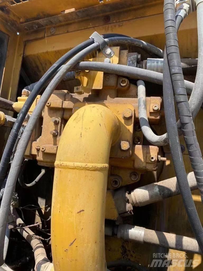 CAT 336 대형 굴삭기 29톤 이상