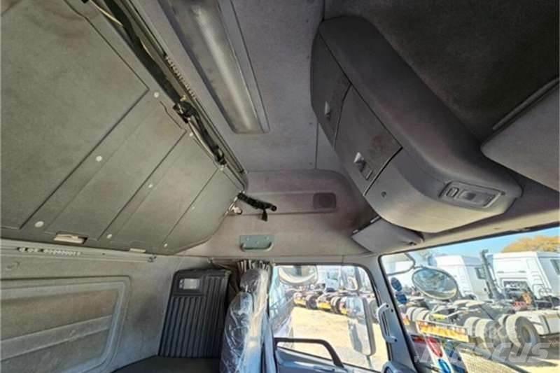 UD TRUCKS QUON 기타 트럭