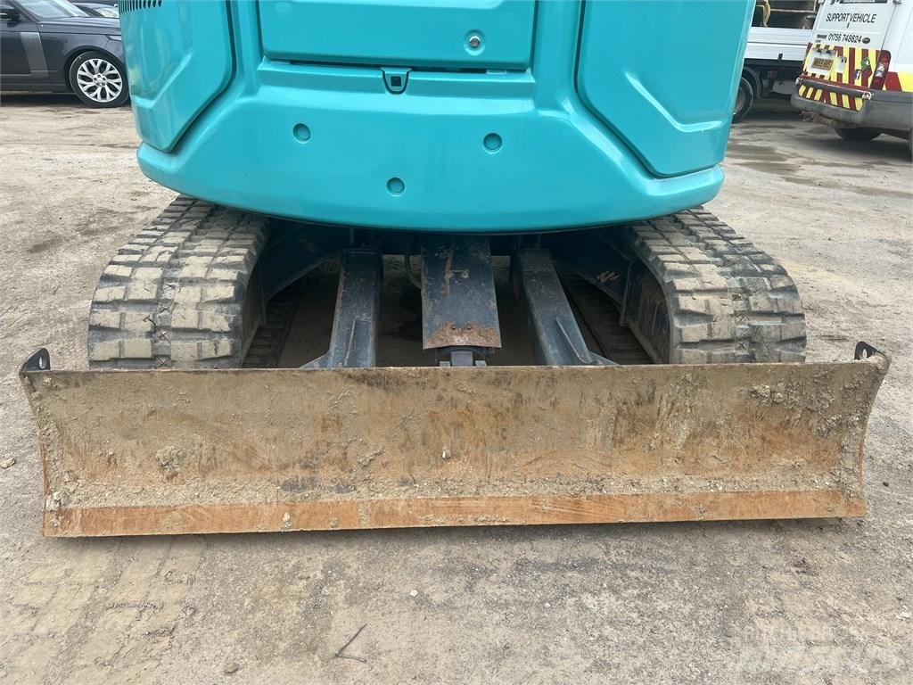 Kobelco SK 75 SR 중형굴삭기 7톤-28톤
