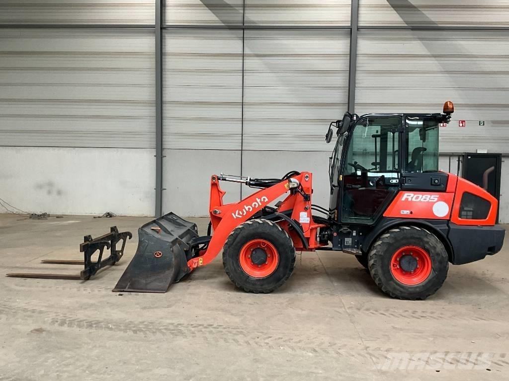 Kubota R 085  휠로우더