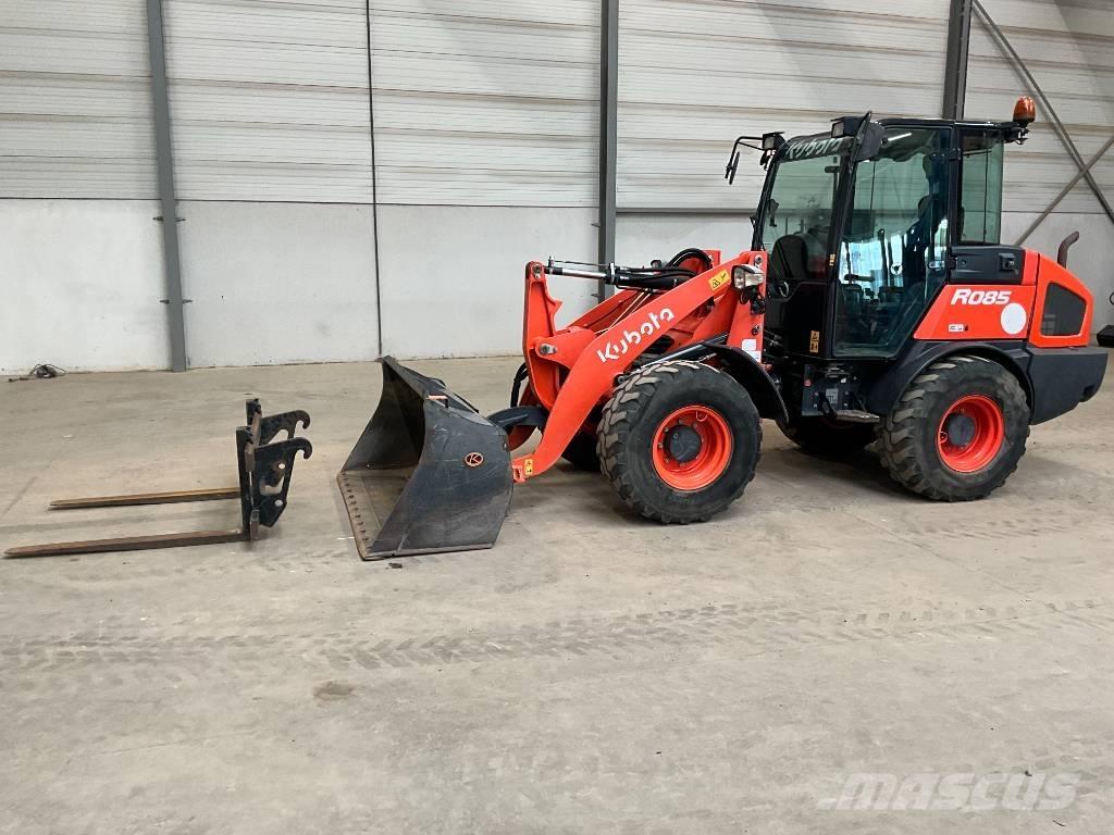 Kubota R 085  휠로우더