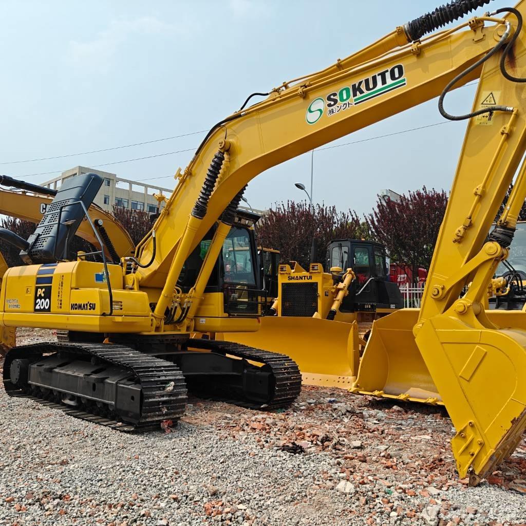 Komatsu 200-8 대형 굴삭기 29톤 이상