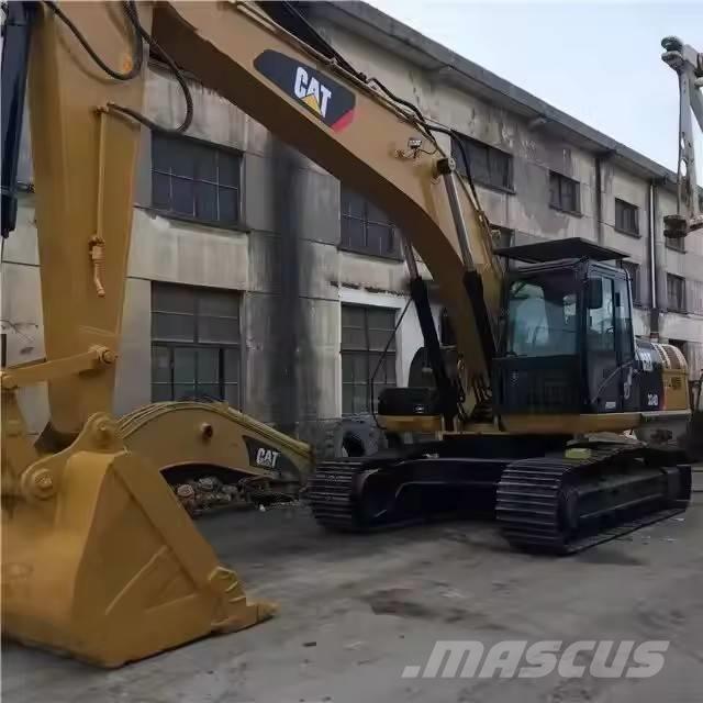 CAT 324 D 대형 굴삭기 29톤 이상
