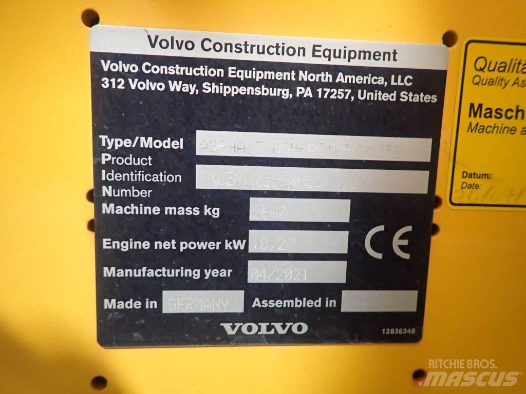 Volvo DD25B 트윈 드럼 롤러
