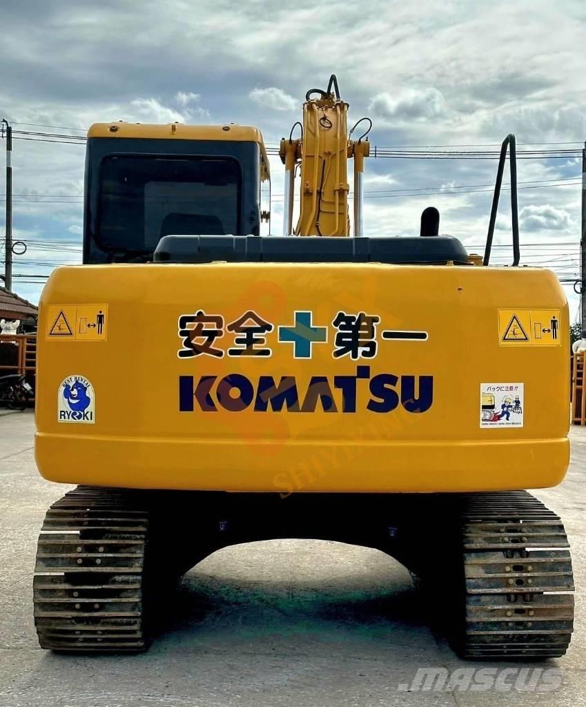 Komatsu PC 130 대형 굴삭기 29톤 이상