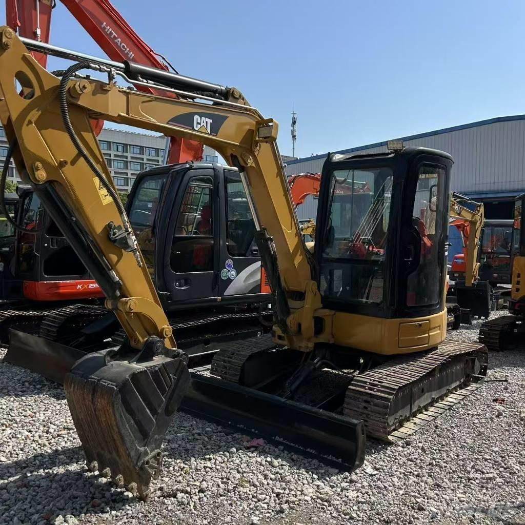 CAT 305 CR 대형 굴삭기 29톤 이상