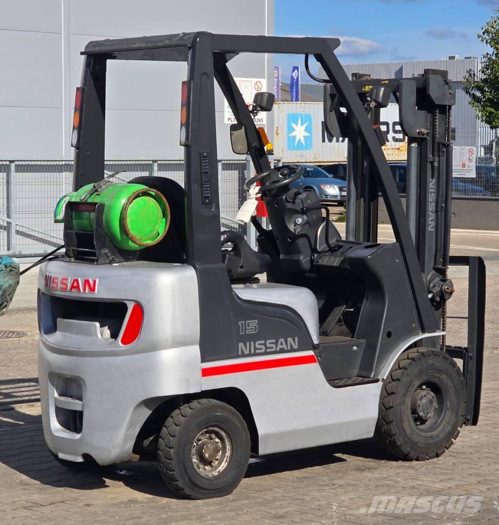 Nissan L01A15 LPG 지게차