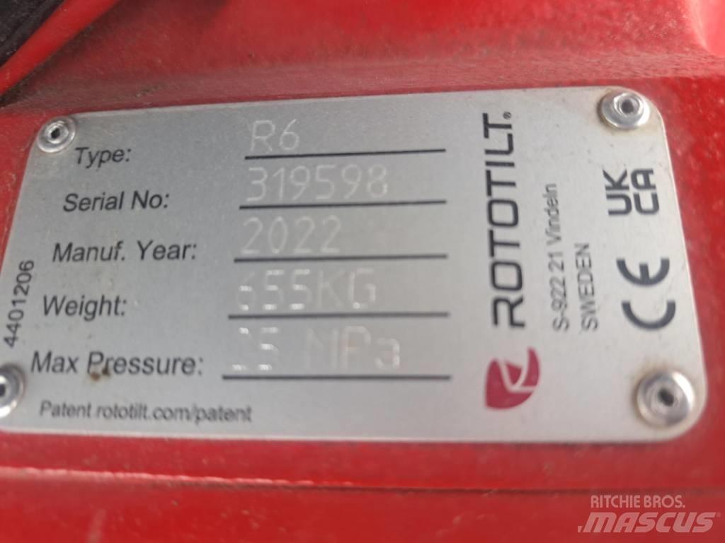 JCB 245 XR 대형 굴삭기 29톤 이상