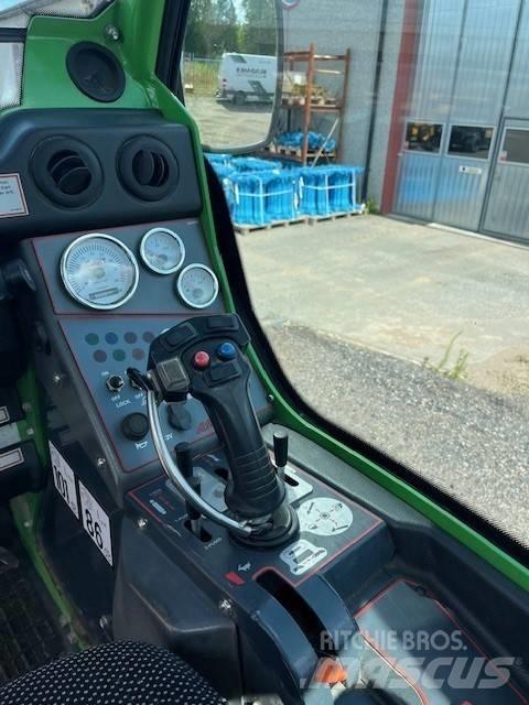 Avant 760 I  스키드로더