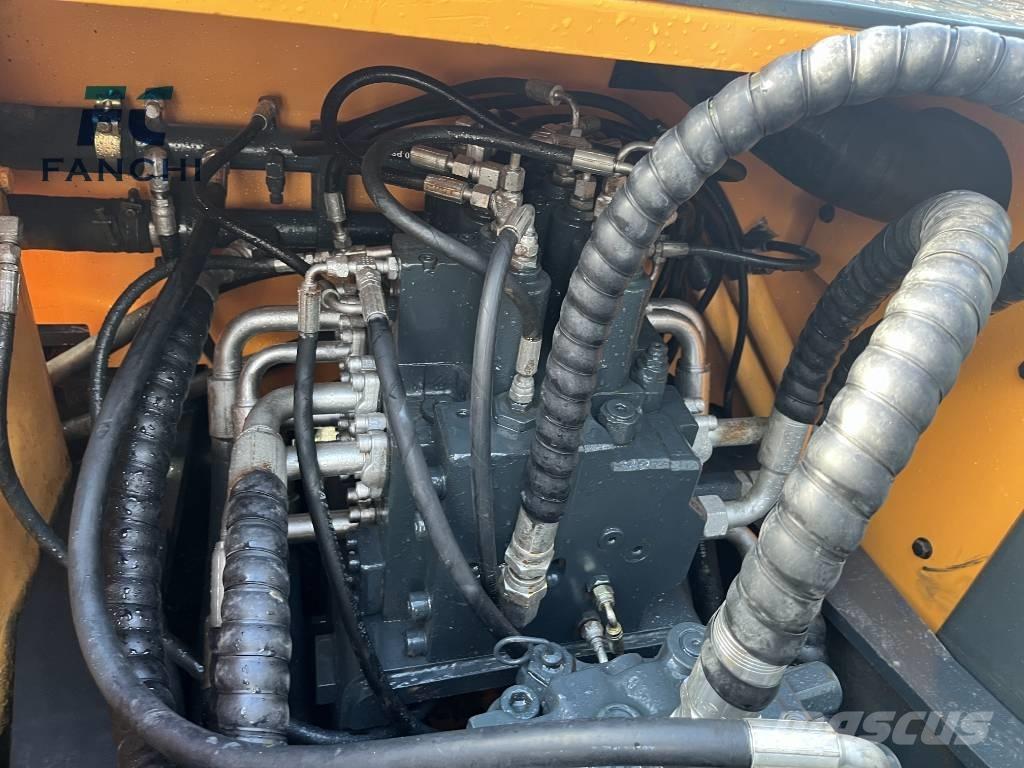 Hyundai 220LC-9S 대형 굴삭기 29톤 이상