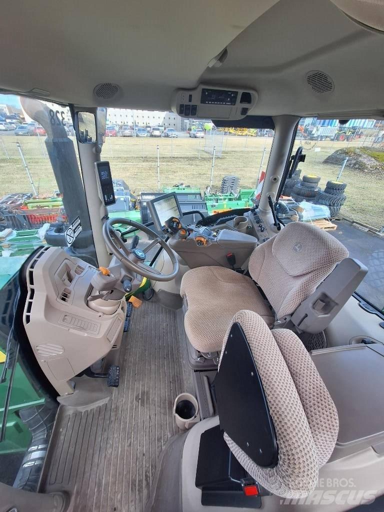 John Deere 6R250 트랙터
