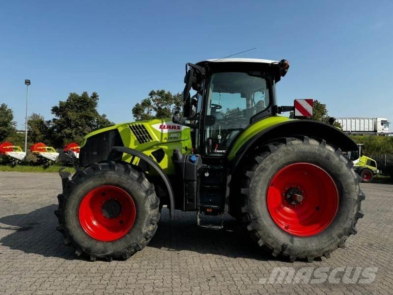 CLAAS AXION 810 트랙터