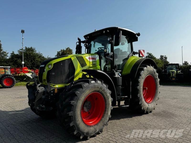 CLAAS AXION 810 트랙터