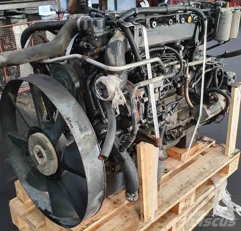 MAN D0836 250 hp 엔진