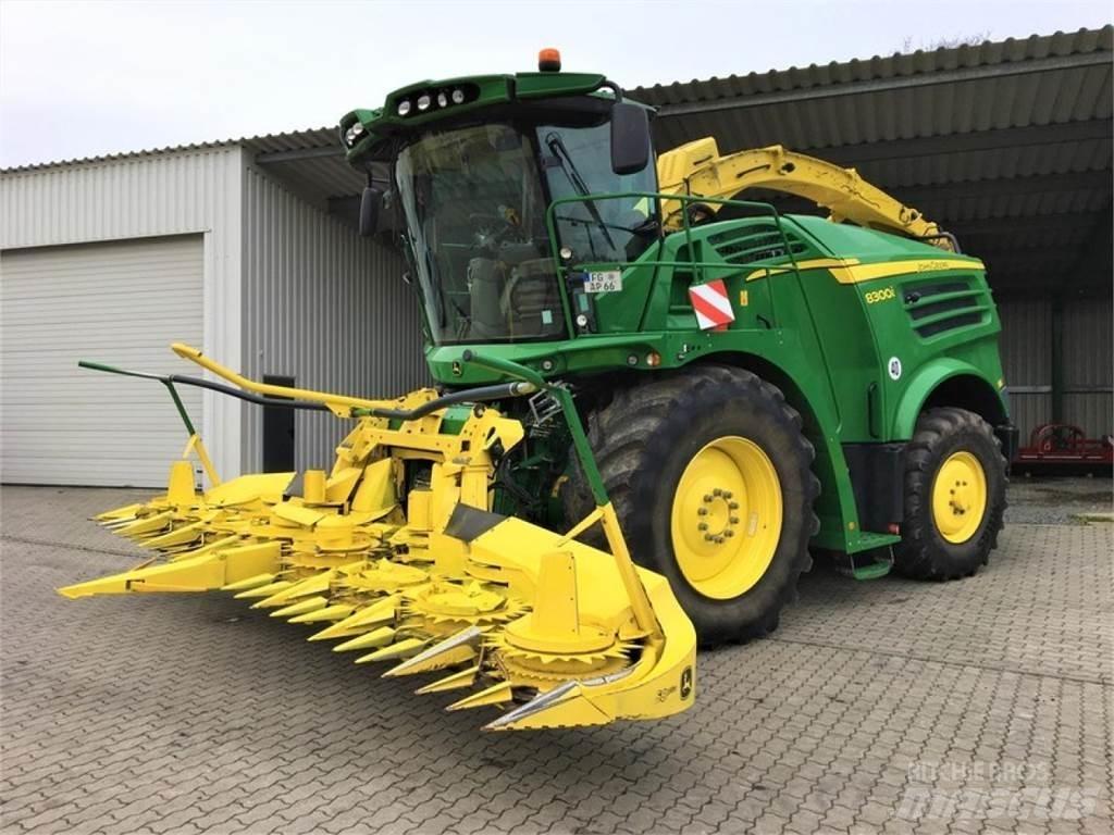 John Deere 8300i 자동 초지기계