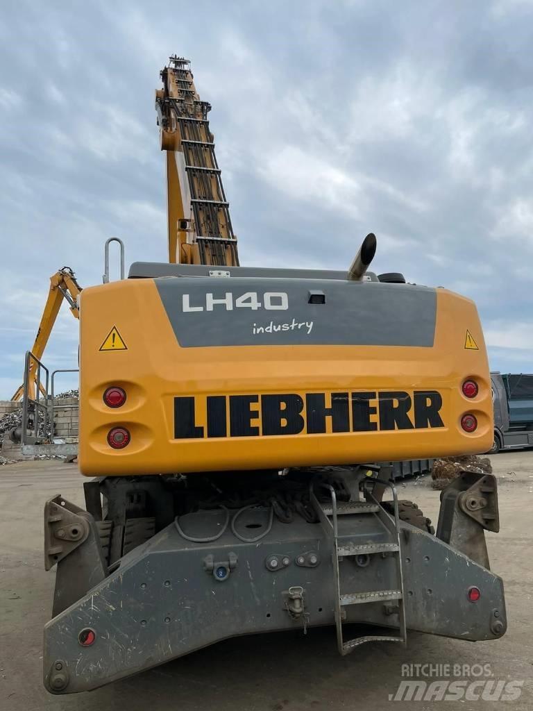 Liebherr LH40M 폐기물/산업 처리기