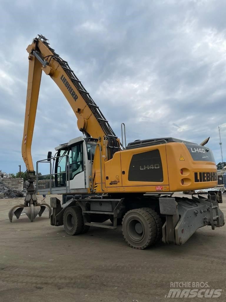 Liebherr LH40M 폐기물/산업 처리기