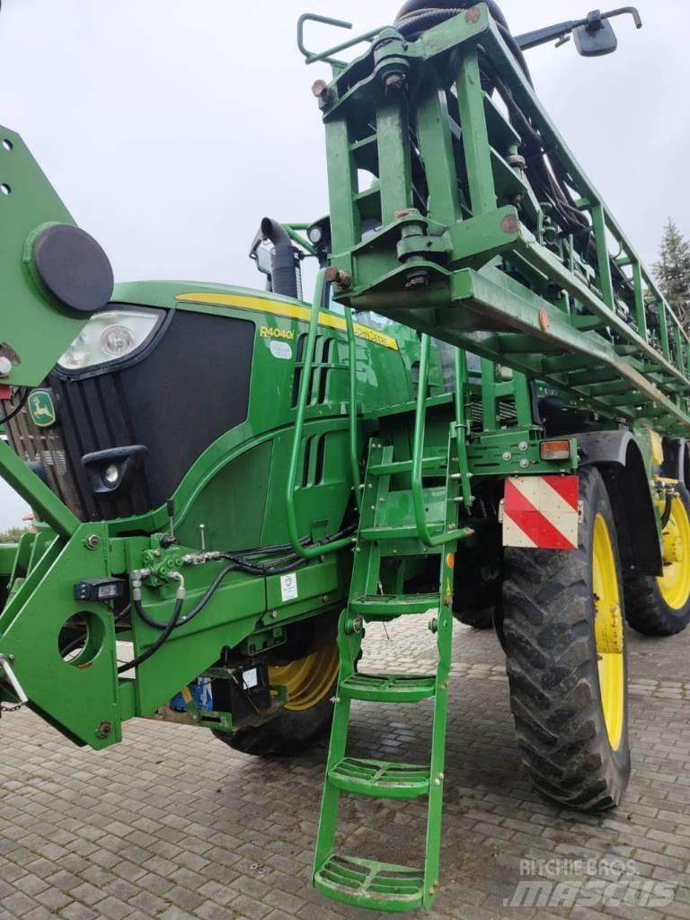 John Deere R4040i 자주 동력 분무기