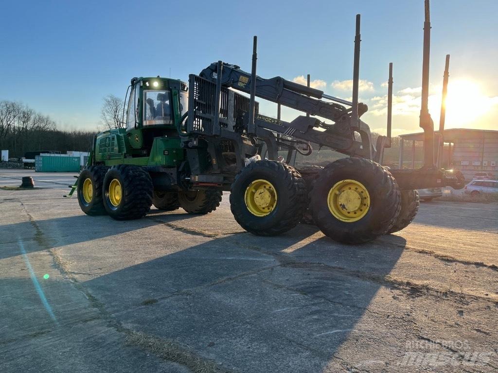 John Deere 1910G 원목 포워더