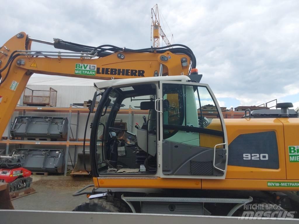 Liebherr A 920  휠 굴삭기